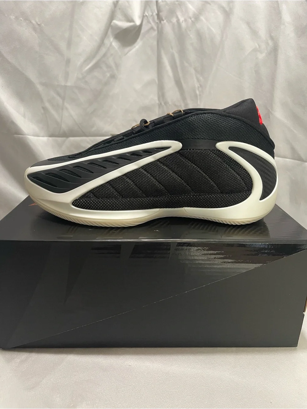 Adidas Anthony Edwards 2 J Basketball Shoes Black Red Size 6.5Y NIB JR9377
